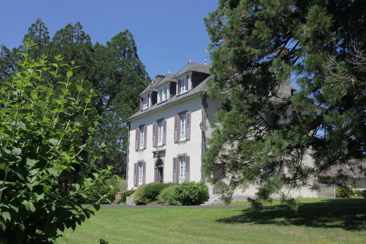 Hostellerie La Bruyere Chalvignac Exterior photo