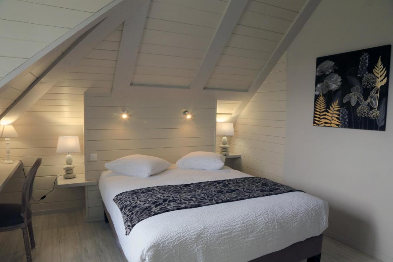 Hostellerie La Bruyere Chalvignac Exterior photo