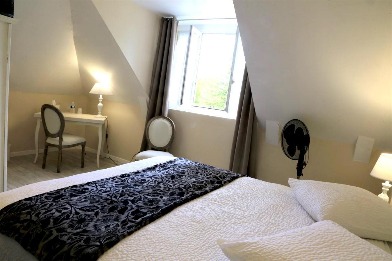 Hostellerie La Bruyere Chalvignac Exterior photo